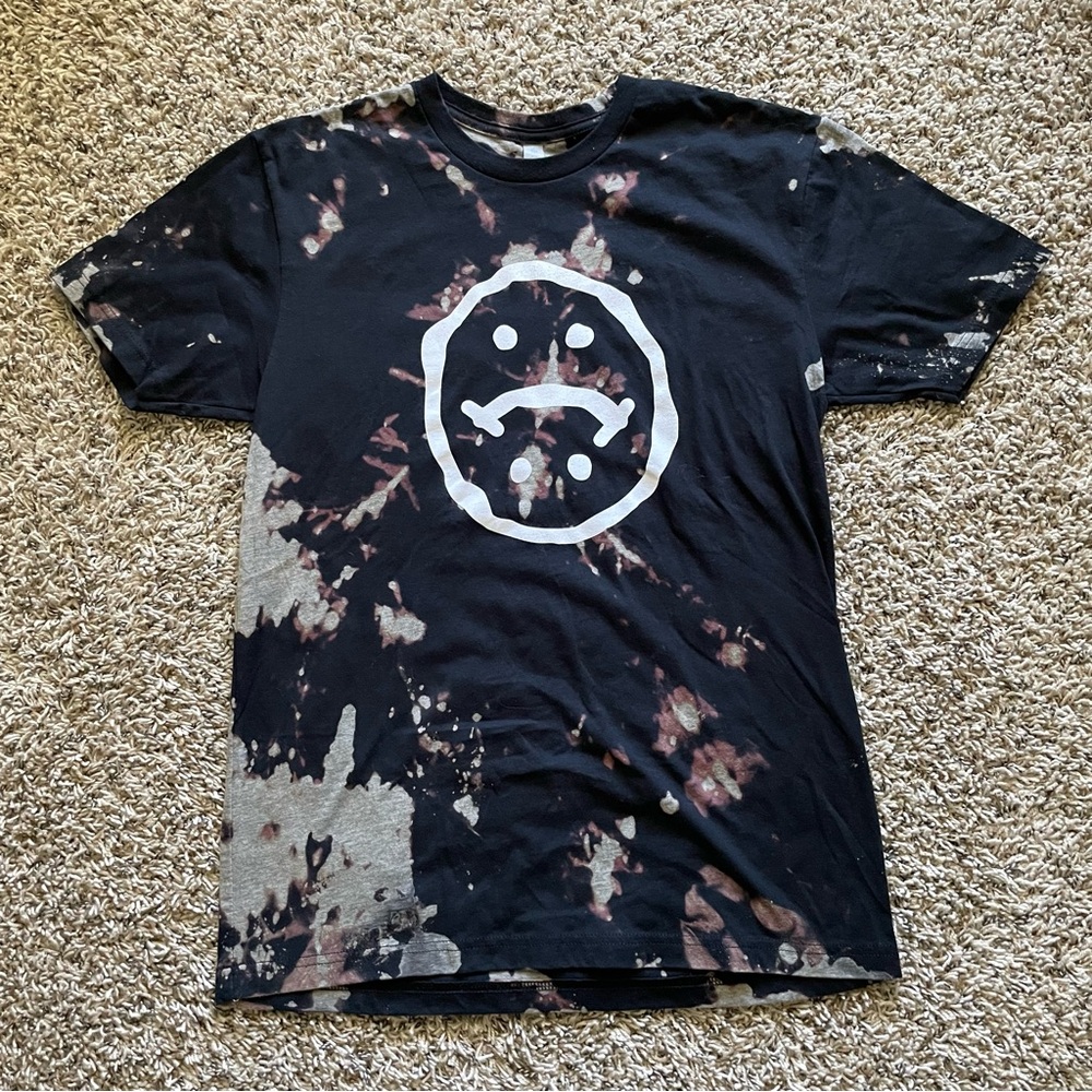 Smiley Tee :): - image 1